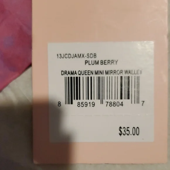 Juicy Couture Burgundy Coin Purse with Dividers For Cards Or Cash Gold Accents - Picture 5 of 8